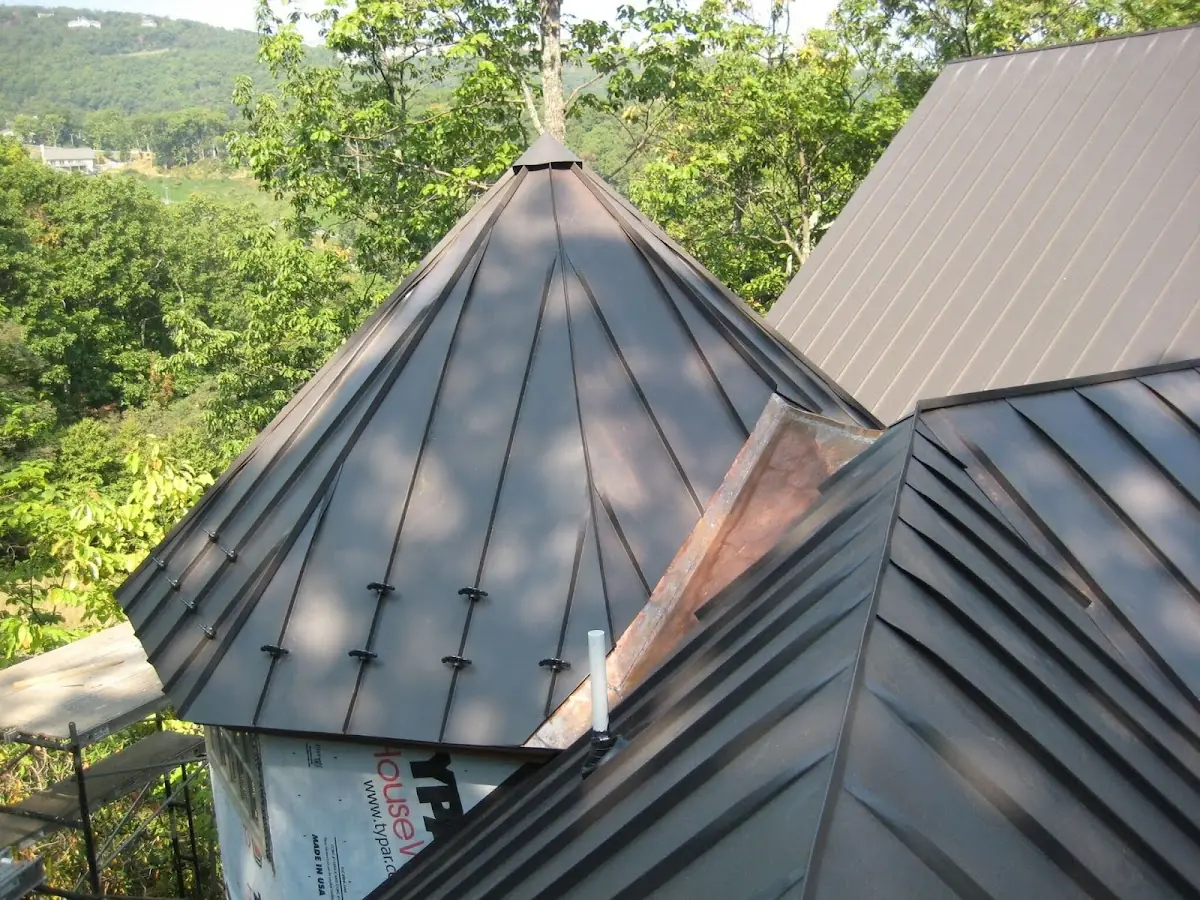 Professional Roof Tarp Installation by Craftsman Roofing in Old Brookville